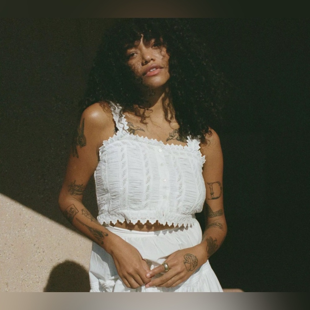 DOEN Ari Top Tank Embroidered in White (Salt) Size Small